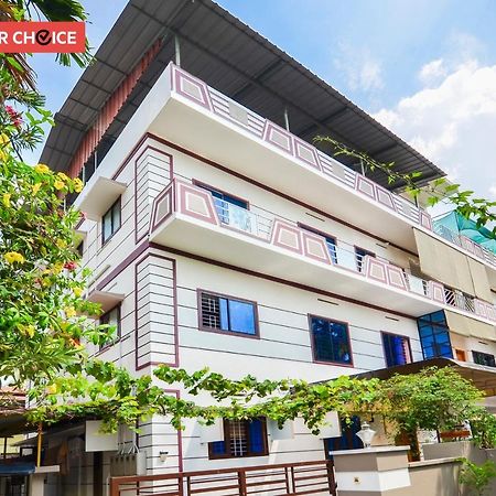 Oyo Home 81801 Akash Villa Trippapur Zewnętrze zdjęcie