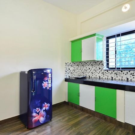 Oyo Home 81801 Akash Villa Trippapur Zewnętrze zdjęcie