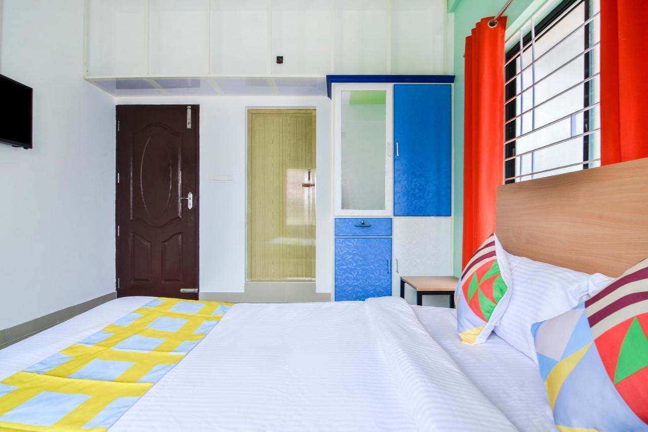 Oyo Home 81801 Akash Villa Trippapur Zewnętrze zdjęcie