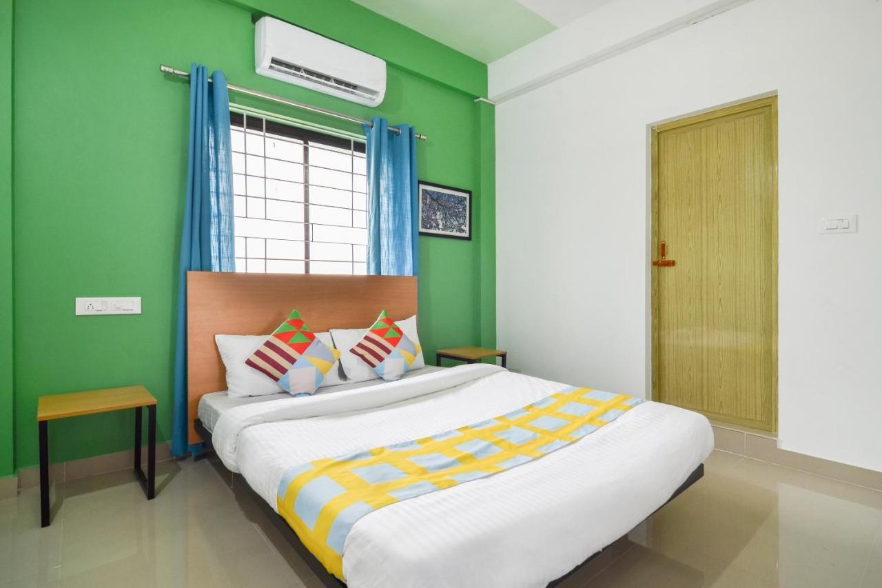Oyo Home 81801 Akash Villa Trippapur Zewnętrze zdjęcie
