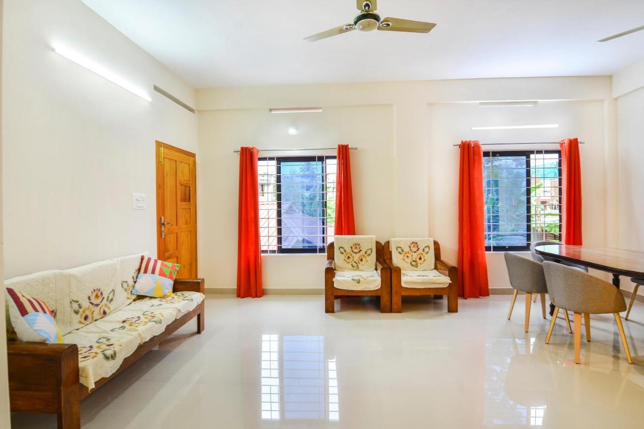 Oyo Home 81801 Akash Villa Trippapur Zewnętrze zdjęcie