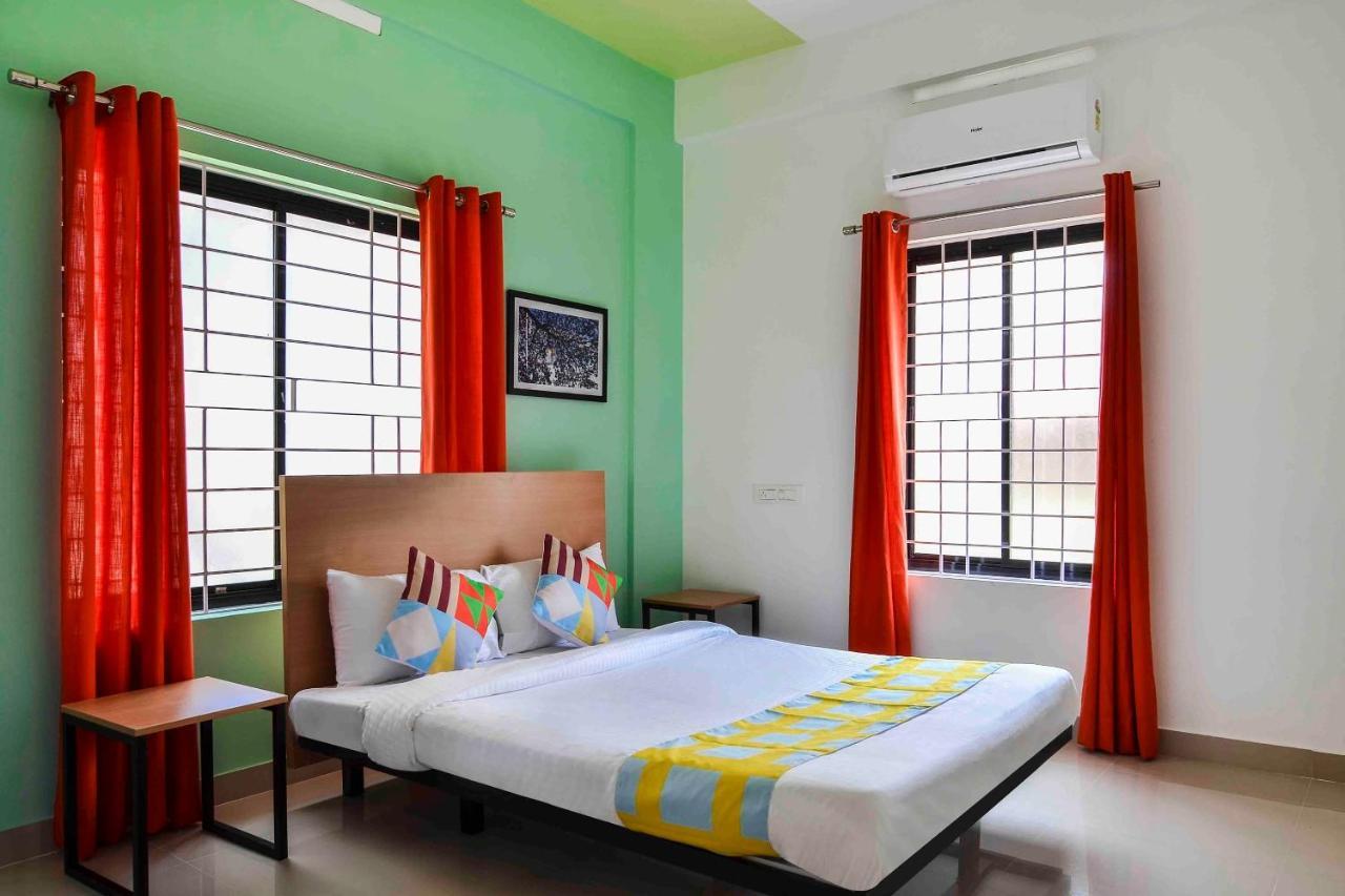 Oyo Home 81801 Akash Villa Trippapur Zewnętrze zdjęcie