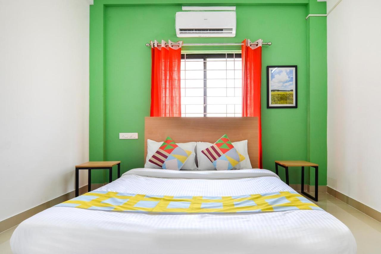 Oyo Home 81801 Akash Villa Trippapur Zewnętrze zdjęcie